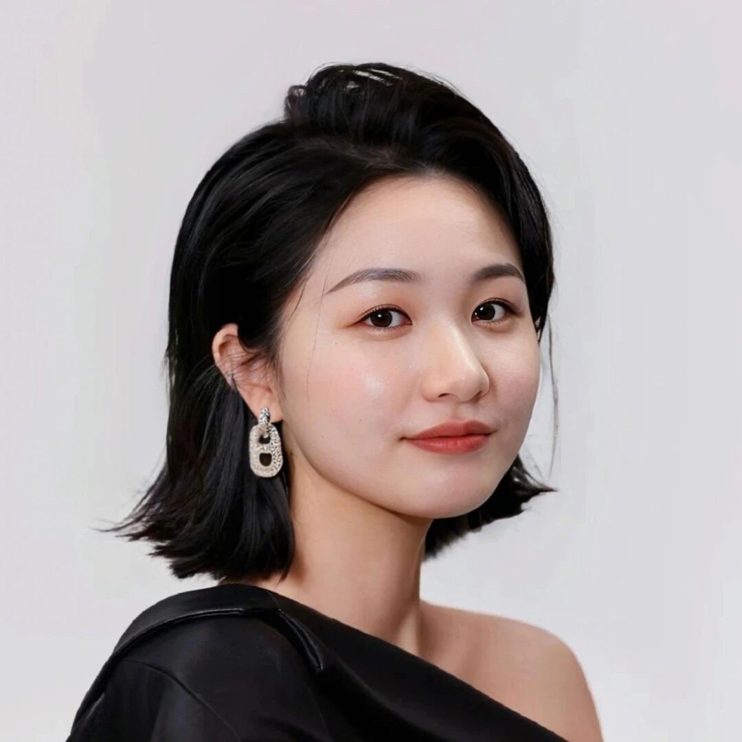 Mona Zhang 头像